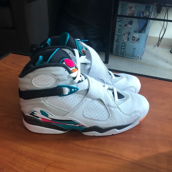 Jordan - Picture 3 of 3